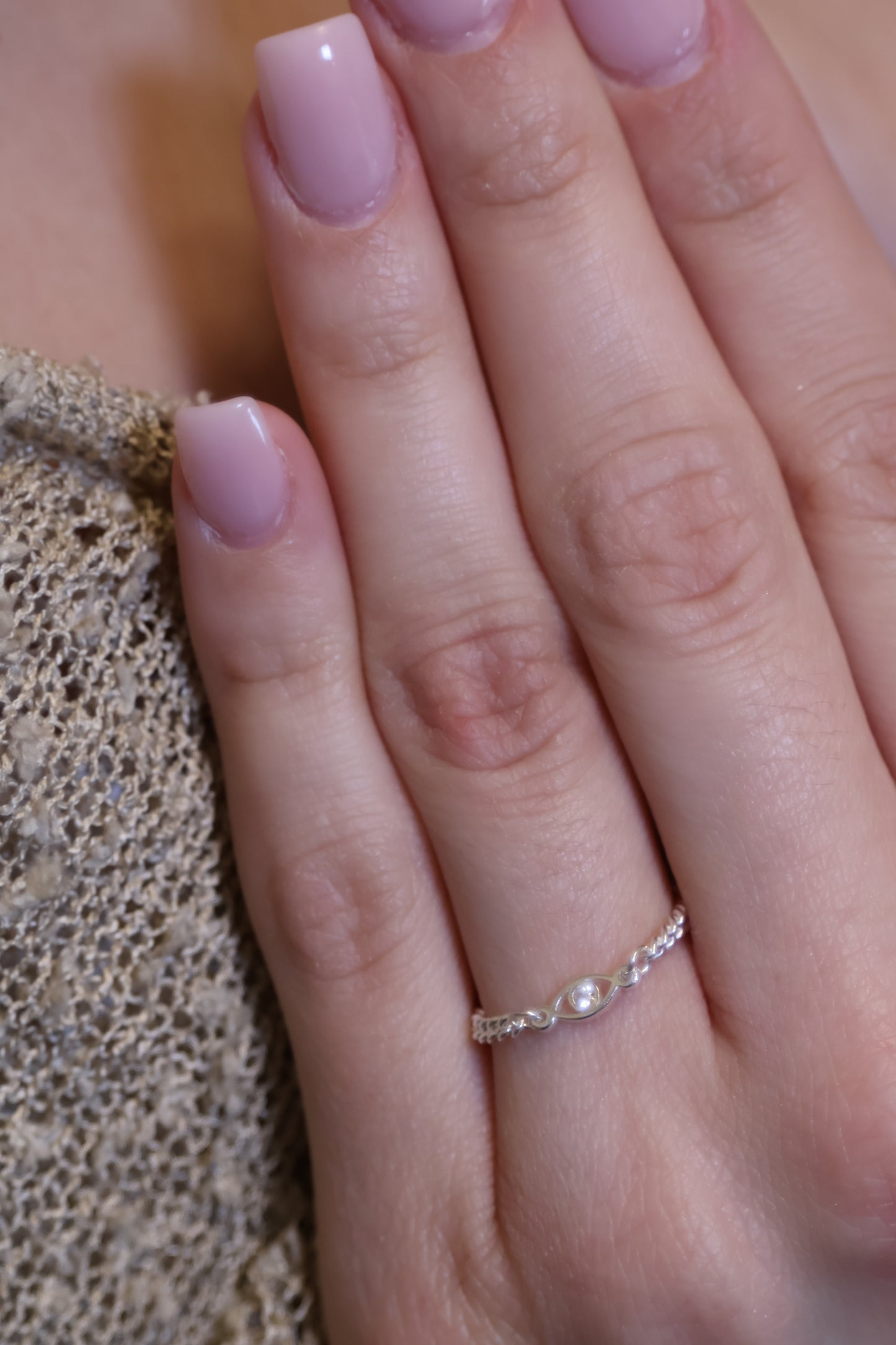 Personalisierter Ring mit Nazar Auge Verbinder