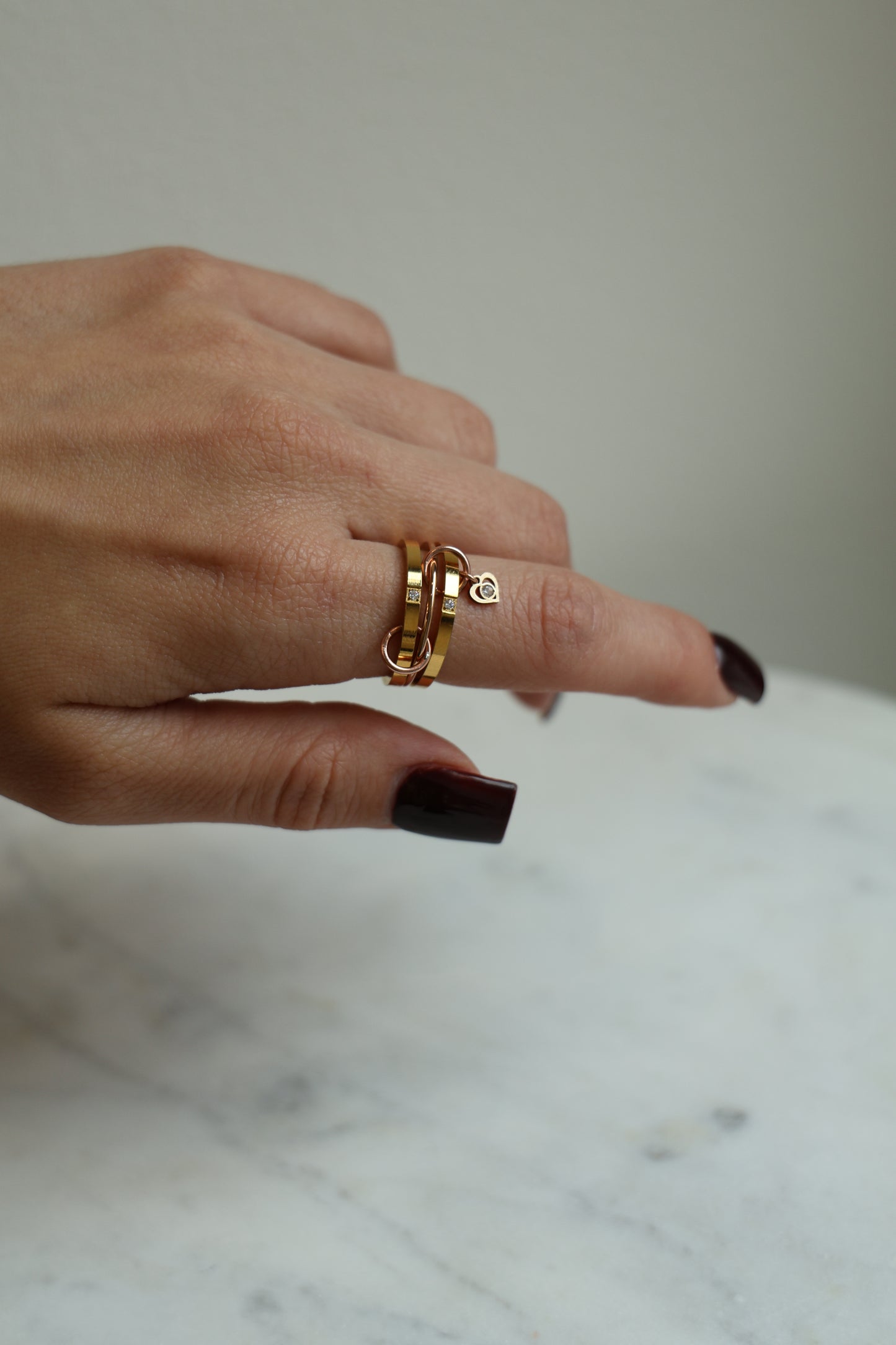 Connected Ring Gold & Rosegold mit Herz Anhänger