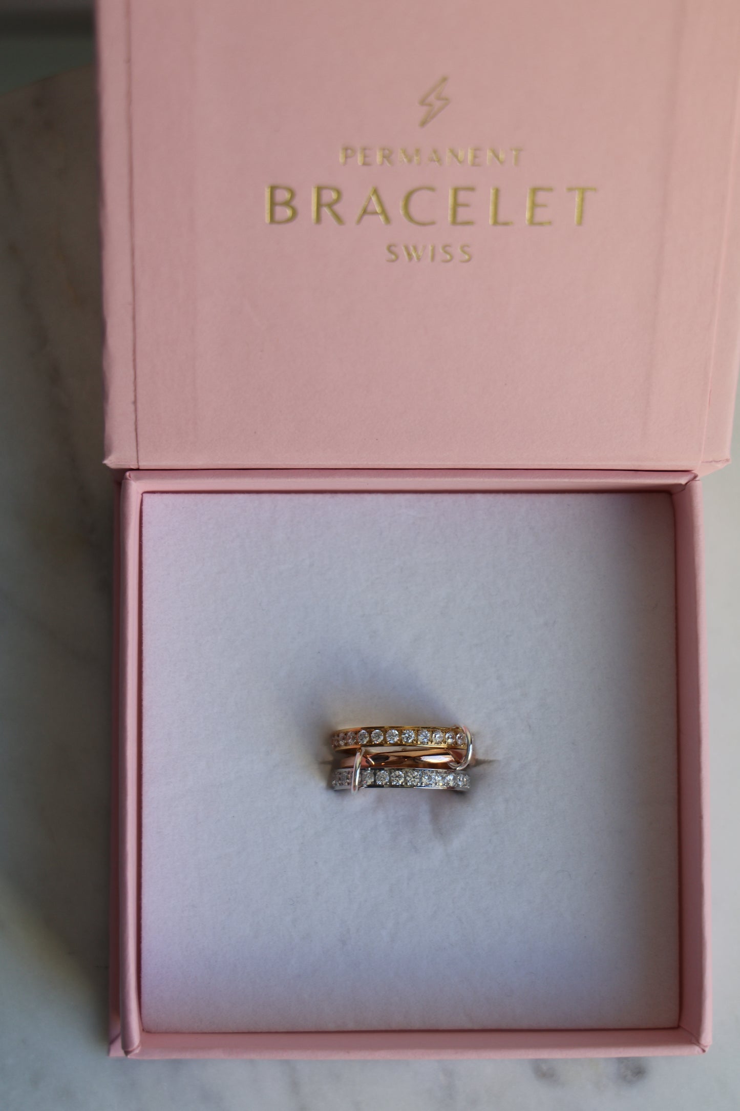 Connected Ring Gold, Silber & Rosegold