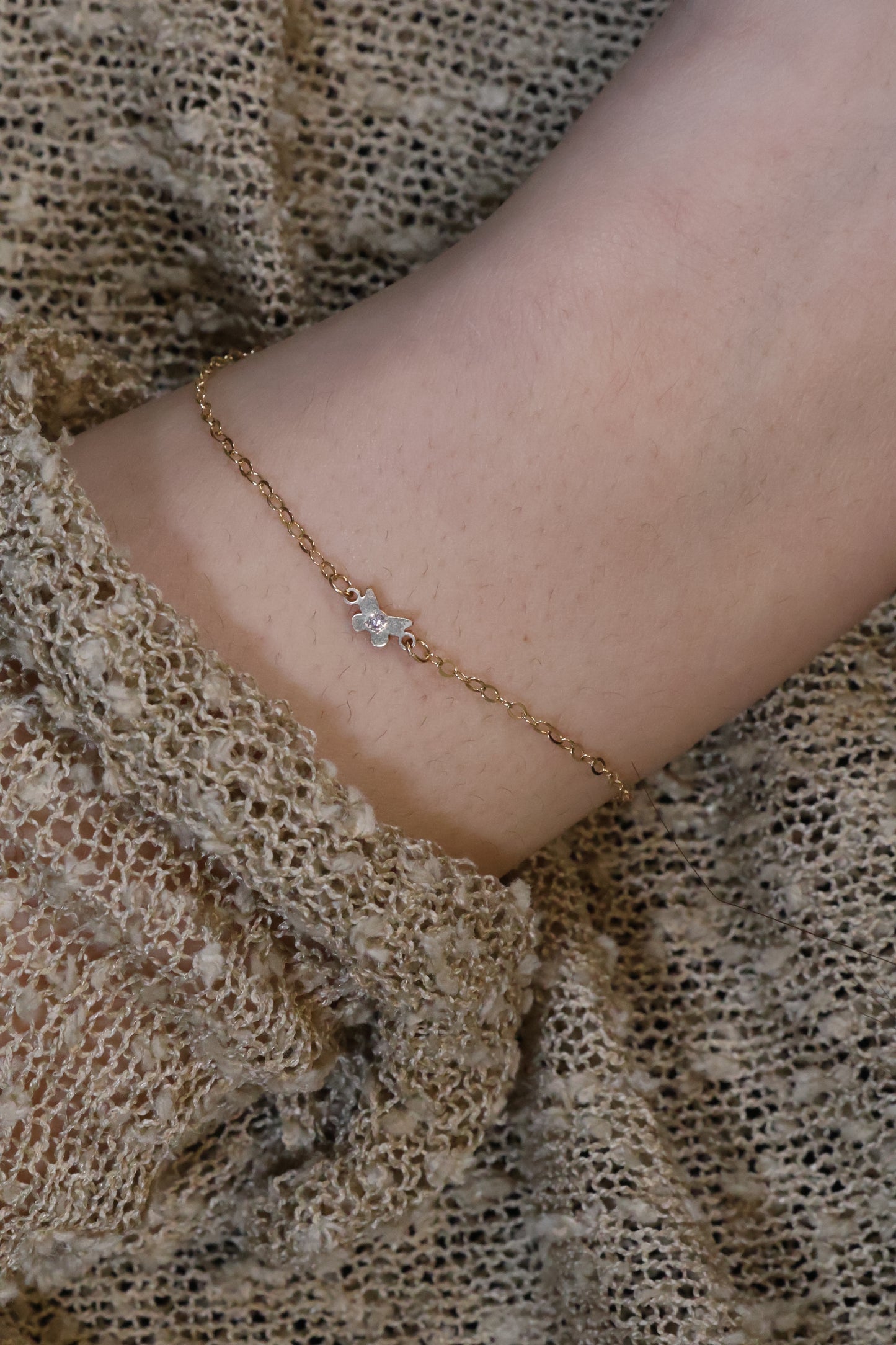 Personalisierte Armkette mit Schmetterling Verbinder