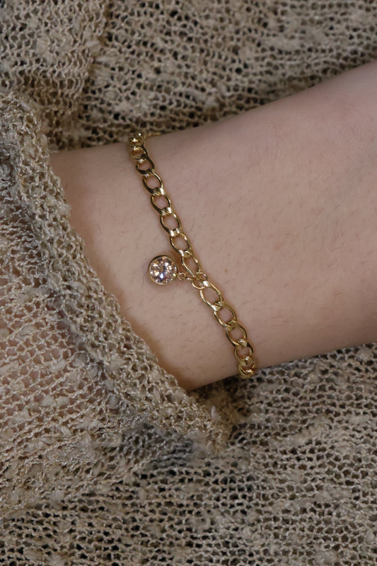 Personalisierte Armkette mit grossem Monatsstein Anhänger