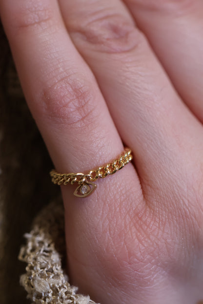 Personalisierter Ring mit Nazar Auge Anhänger