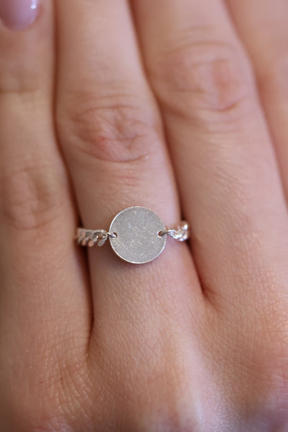 Personalisierter Ring mit Gravur