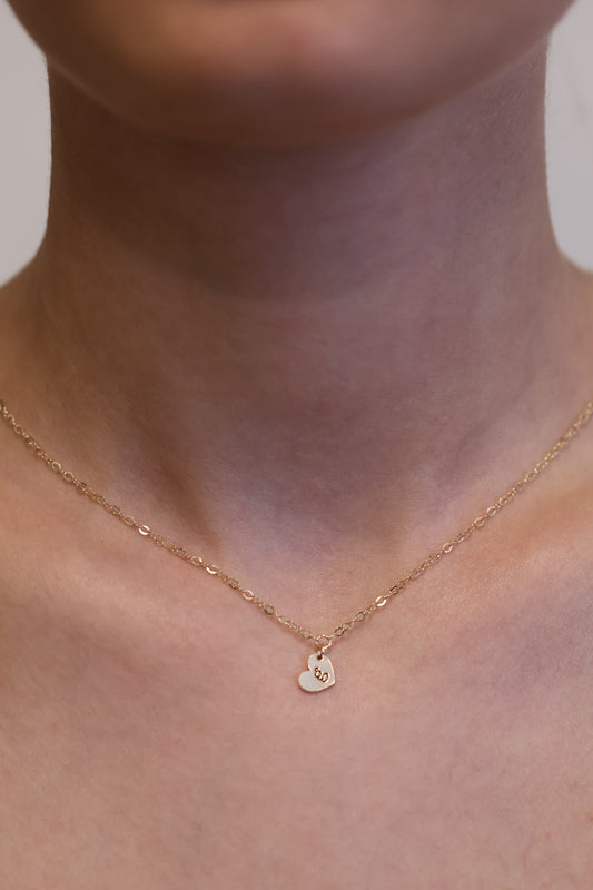 Personalisierte Halskette mit Herz Buchstaben Anhänger