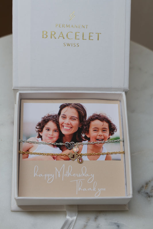 Personalisiertes Bracelet Set mit Herzbuchstaben und Monatsstein Anhänger