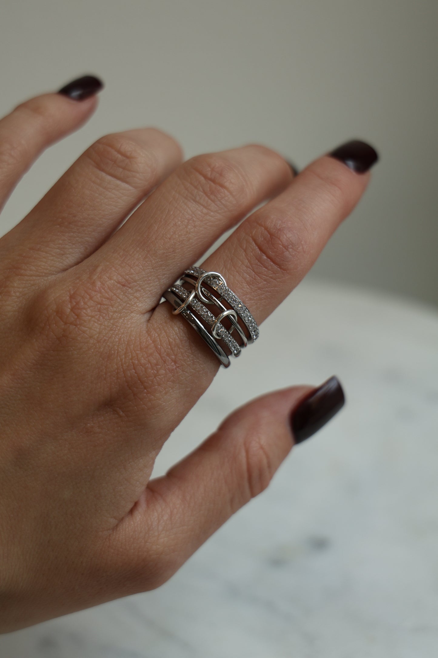 Connected Ring Silber