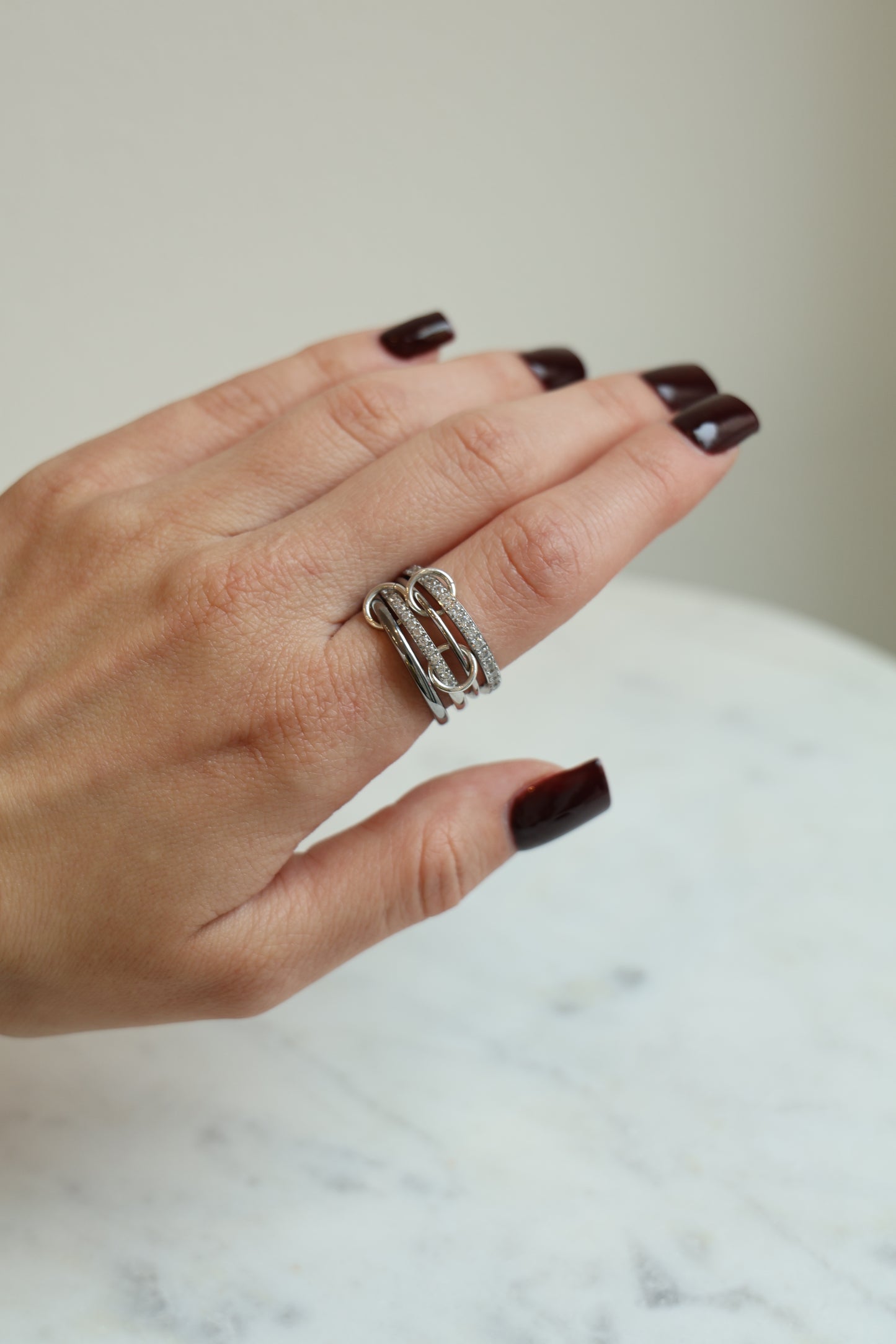 Connected Ring Silber